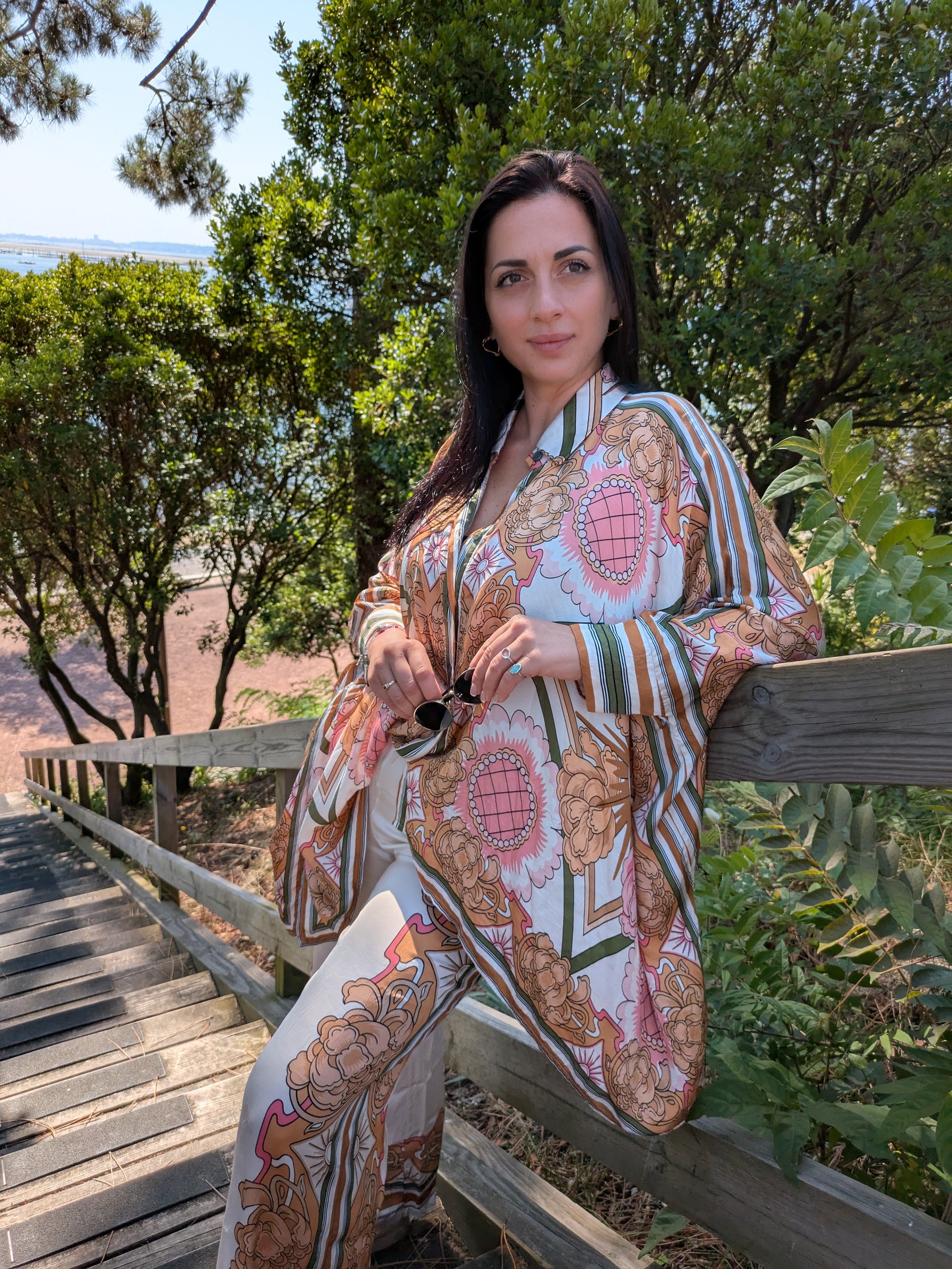 Ensemble coloré Alexandra Neel doré